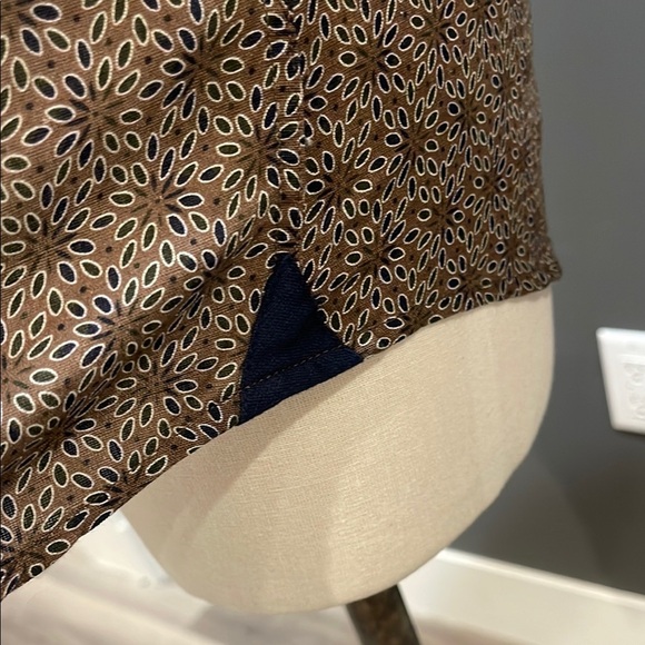 Men's Vustra Almond Flower Shirt - Picture 8 of 11